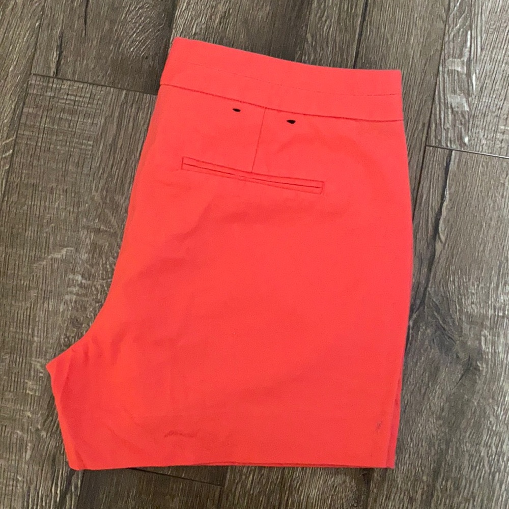 Banana Republic Hampton Fit Shorts.
